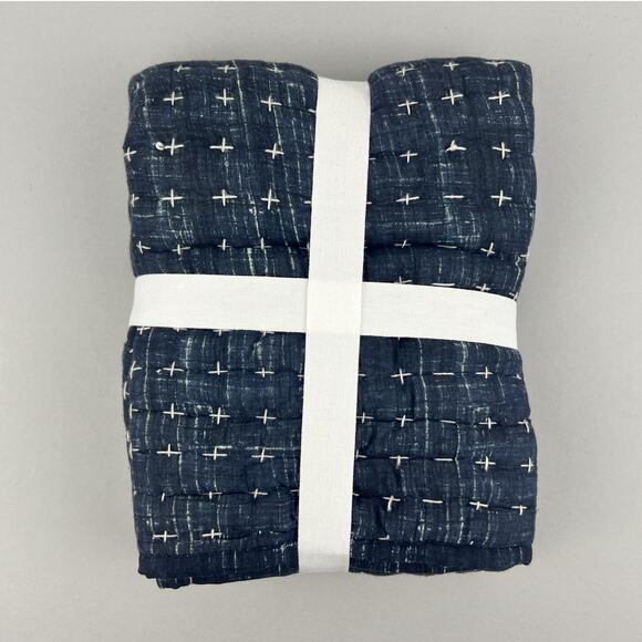 Pottery Barn Euro Sham Arlo Cross Stitch Navy Blue White Pillow Sham 26x26 NWF - Picture 8 of 8